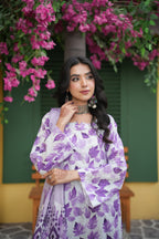 Zarnish Rose Garden Printed 3-Piece Suit (Premium Lawn)