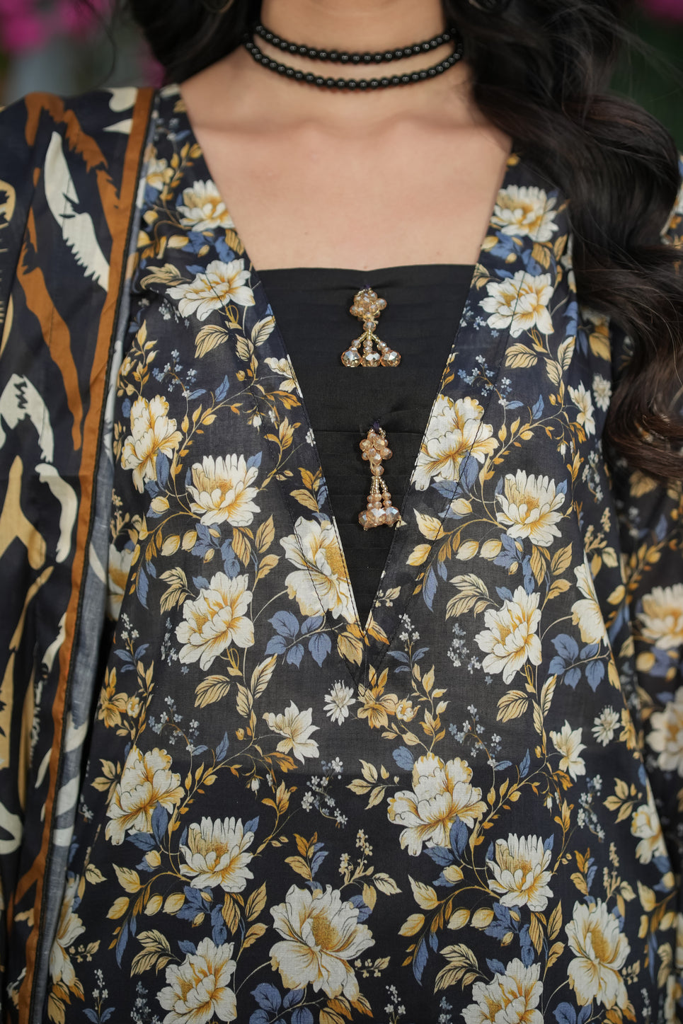 Zarnish Azure Ethnic 3-Piece Suit (Premium Lawn)